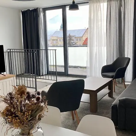 Aparthotel Central Liptovsky Mikulas Lägenhet 4*