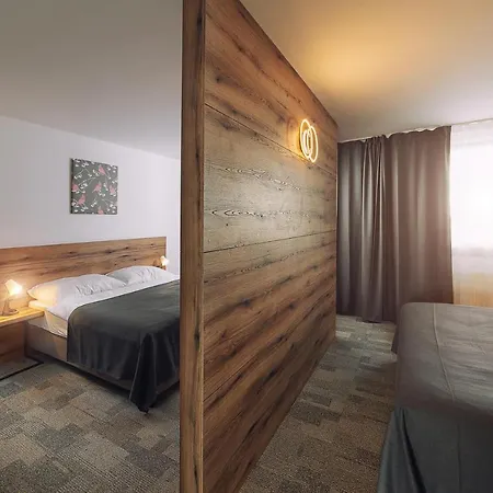 Lägenhet Aparthotel Central Liptovsky Mikulas