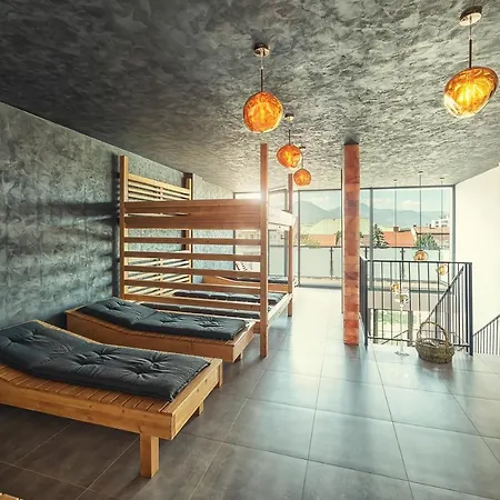 Aparthotel Central Liptovsky Mikulas דירה 4*