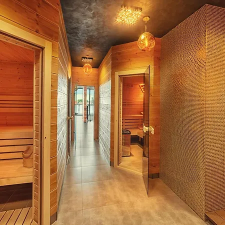 Aparthotel Central Liptovsky Mikulas Lägenhet Liptovský Mikuláš