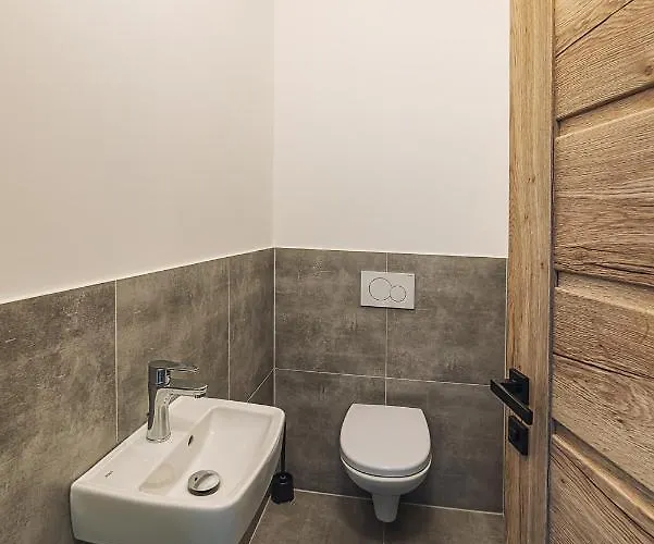 Aparthotel Central Liptovsky Mikulas アパート Liptovský Mikuláš