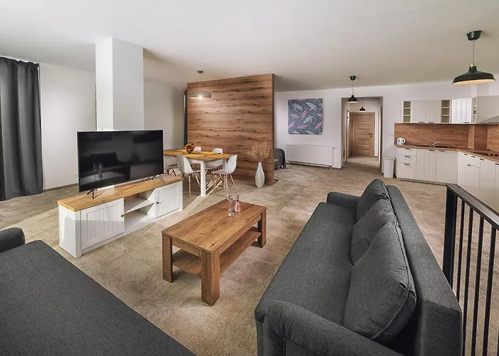 Aparthotel Central Liptovsky Mikulas 公寓