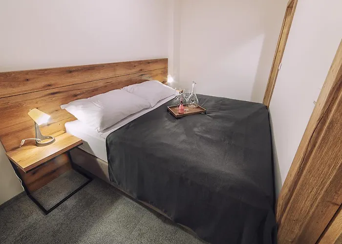 アパート Aparthotel Central Liptovsky Mikulas 4*