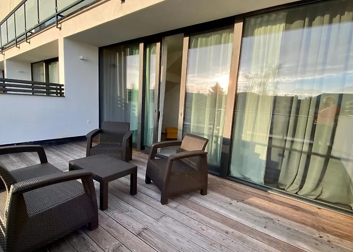 アパート Aparthotel Central Liptovsky Mikulas 4*