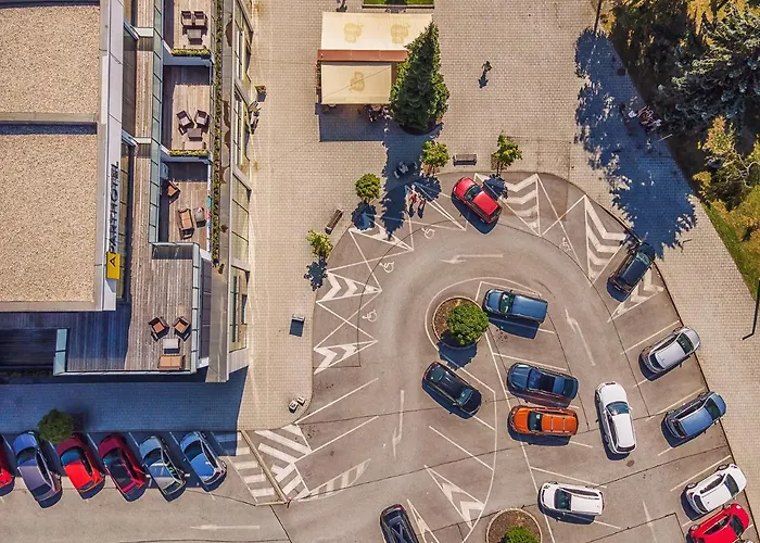 Aparthotel Central Liptovsky Mikulas 4*